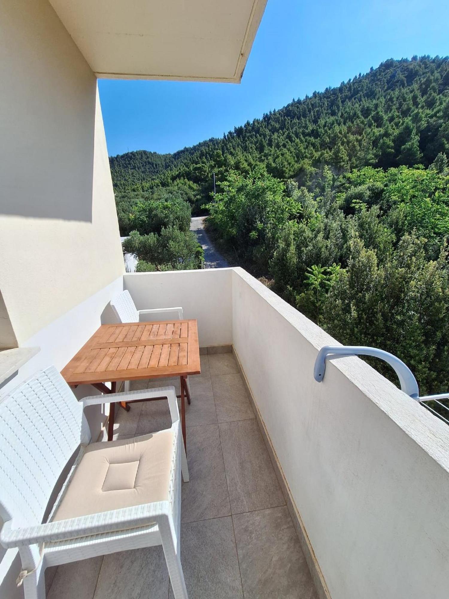 Žuljana Apartments Dalmatin מראה חיצוני תמונה