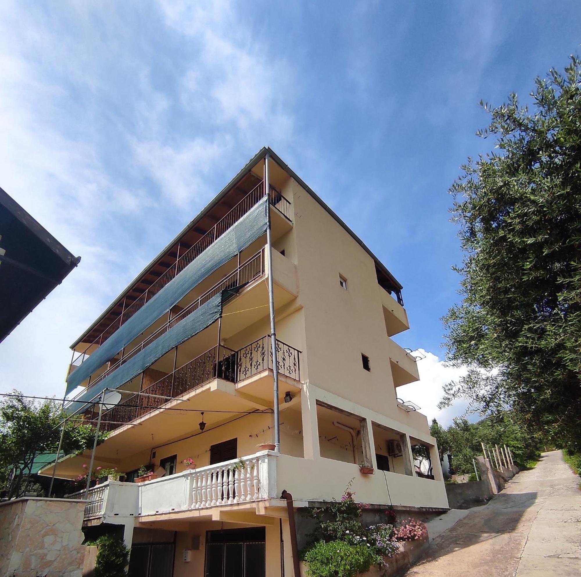 Žuljana Apartments Dalmatin מראה חיצוני תמונה